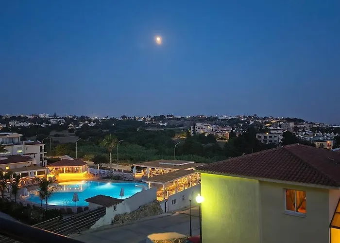 Mit Meerblick Apartamento Klorakas